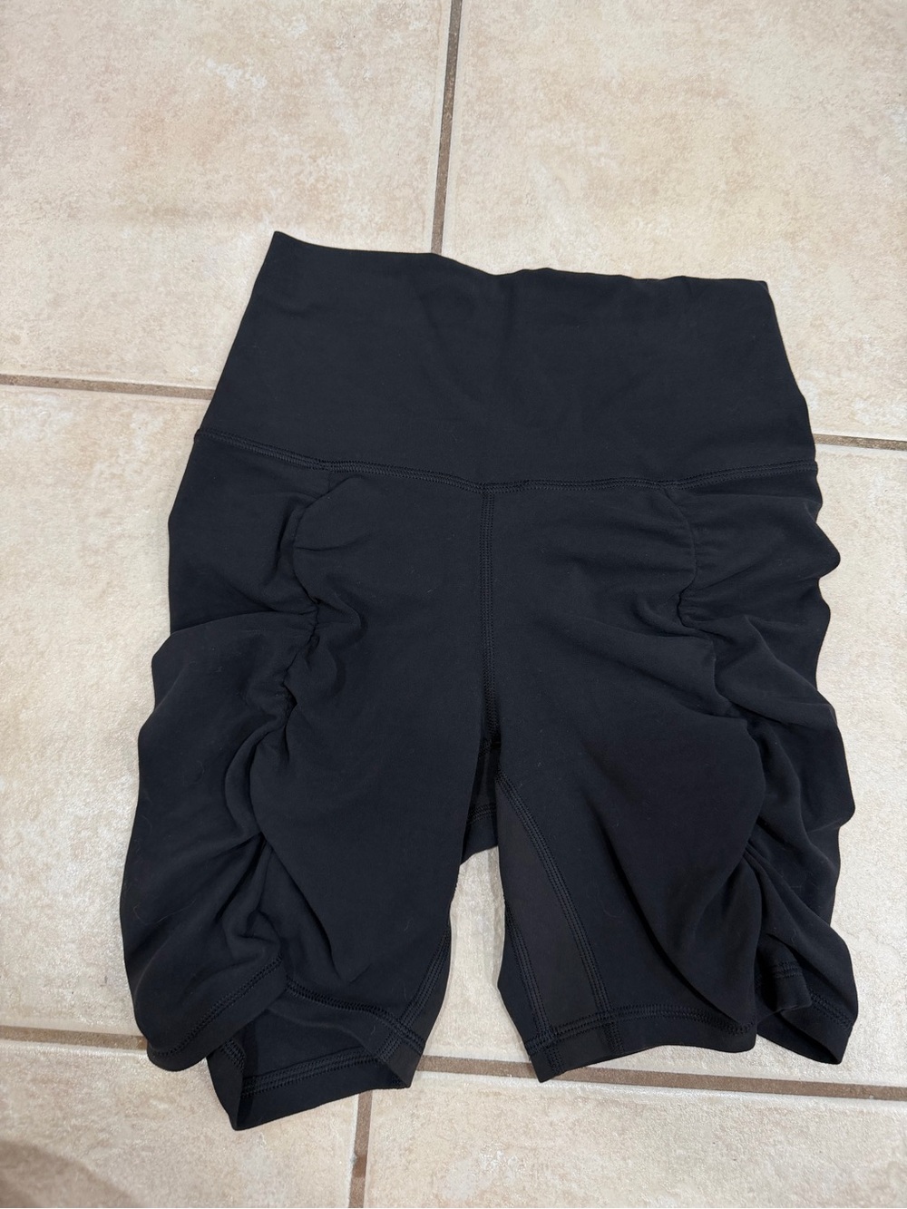 Lululemon Align Short 6” Ruched Nulu